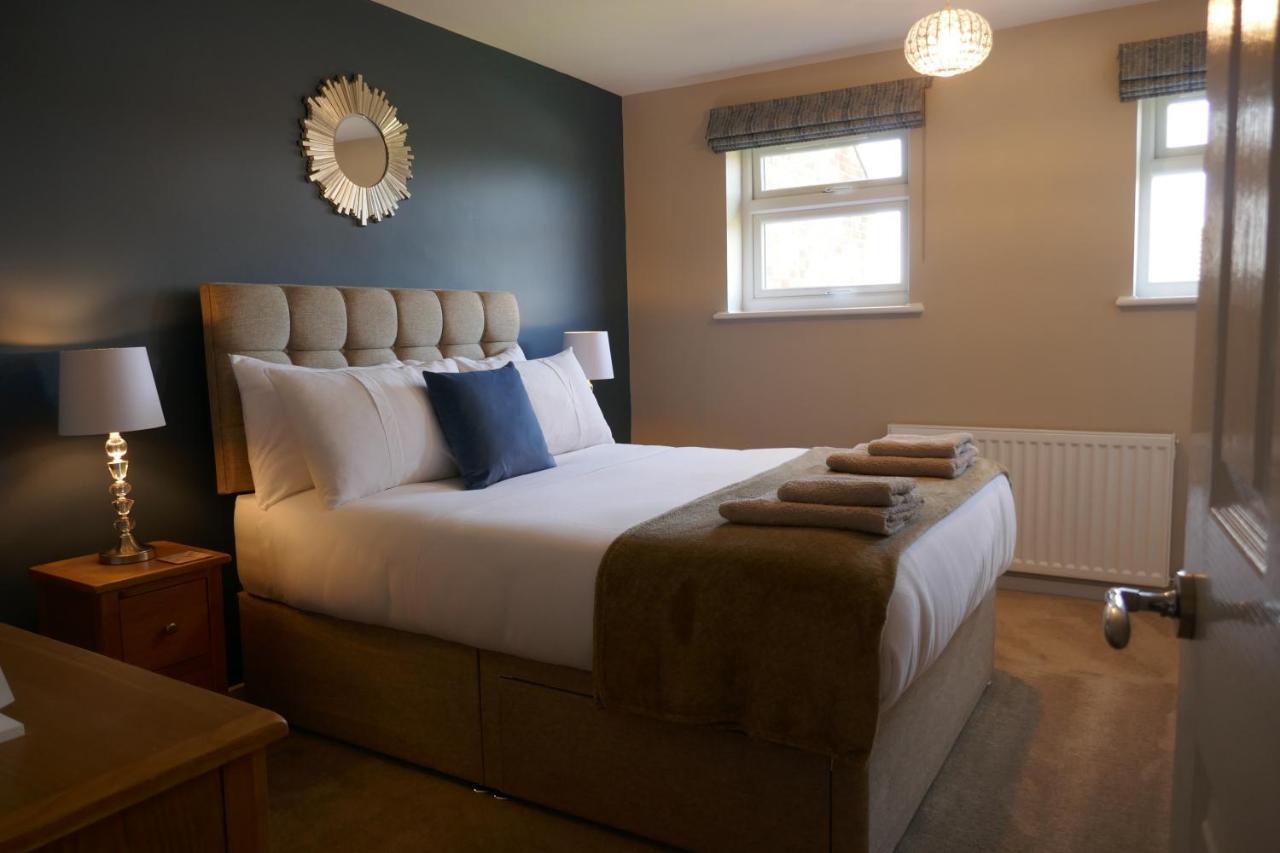 Holiday home 2 Bedroom House Walking Distance To Centre With Free Parking
